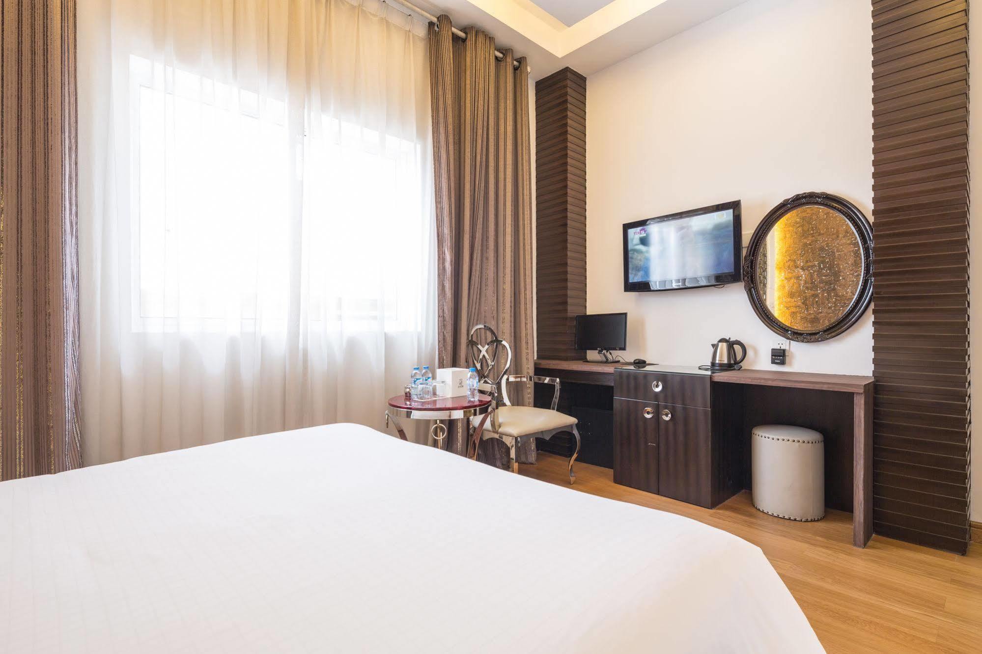 A&Em Hai Ba Trung Hotel 호치민 외부 사진